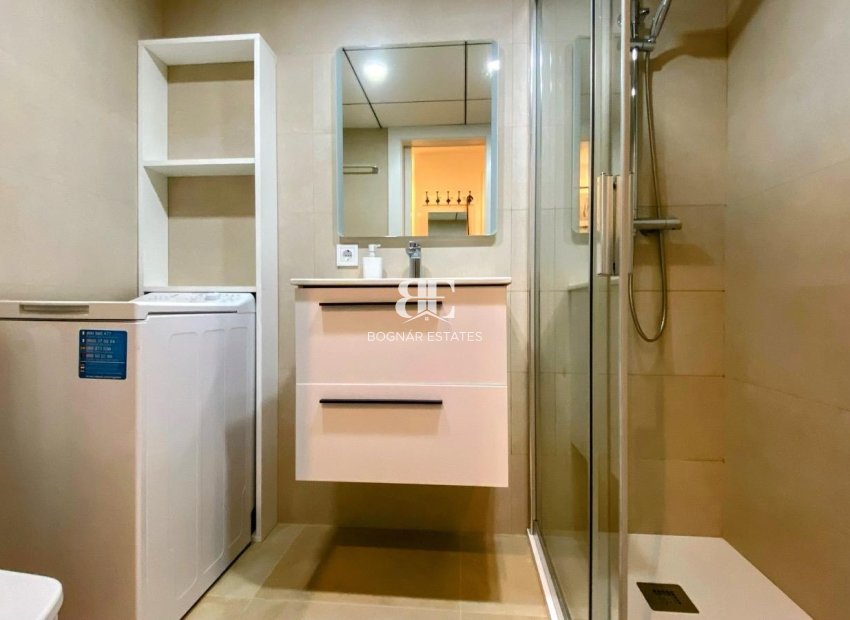 Resale - apartment -
Benidorm - Rincón de Loix