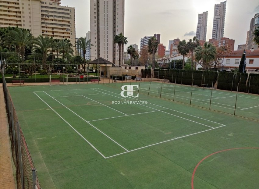 Resale - apartment -
Benidorm - Rincón de Loix