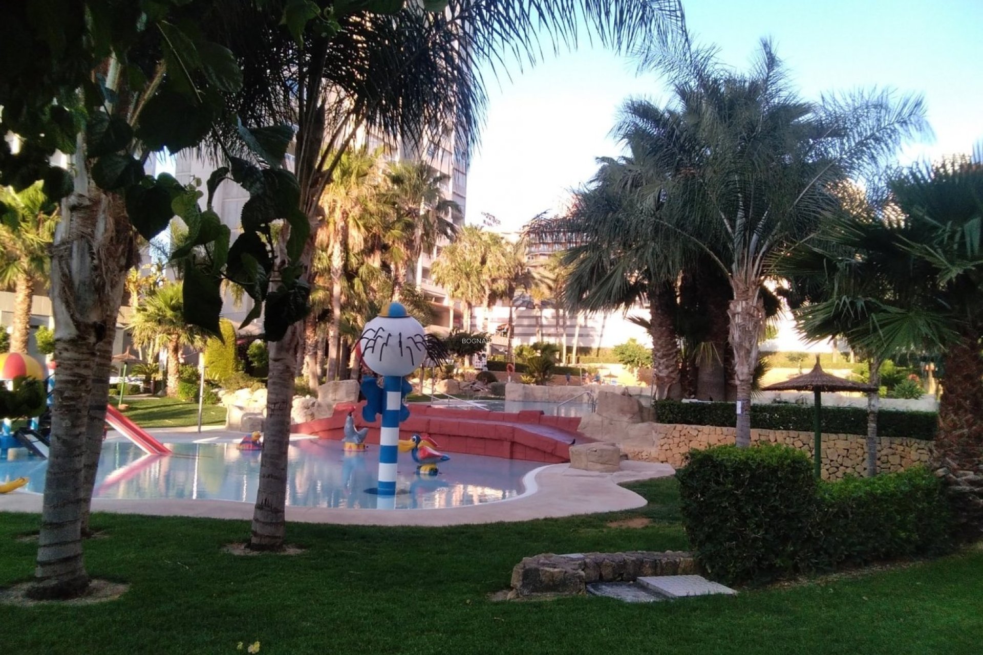 Resale - apartment -
Benidorm - Rincón de Loix