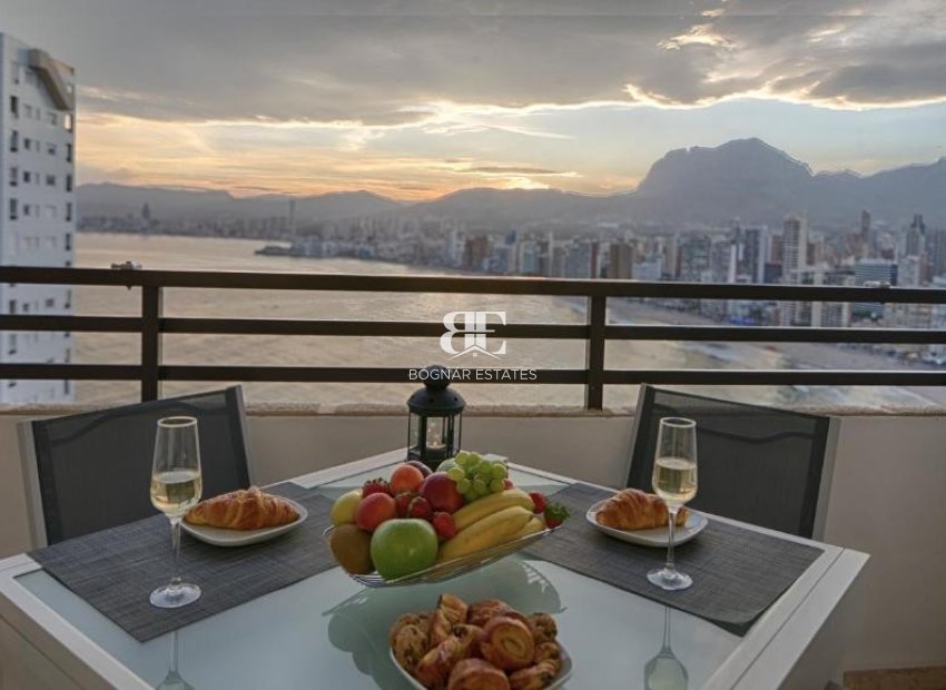 Resale - apartment -
Benidorm - Rincón de Loix