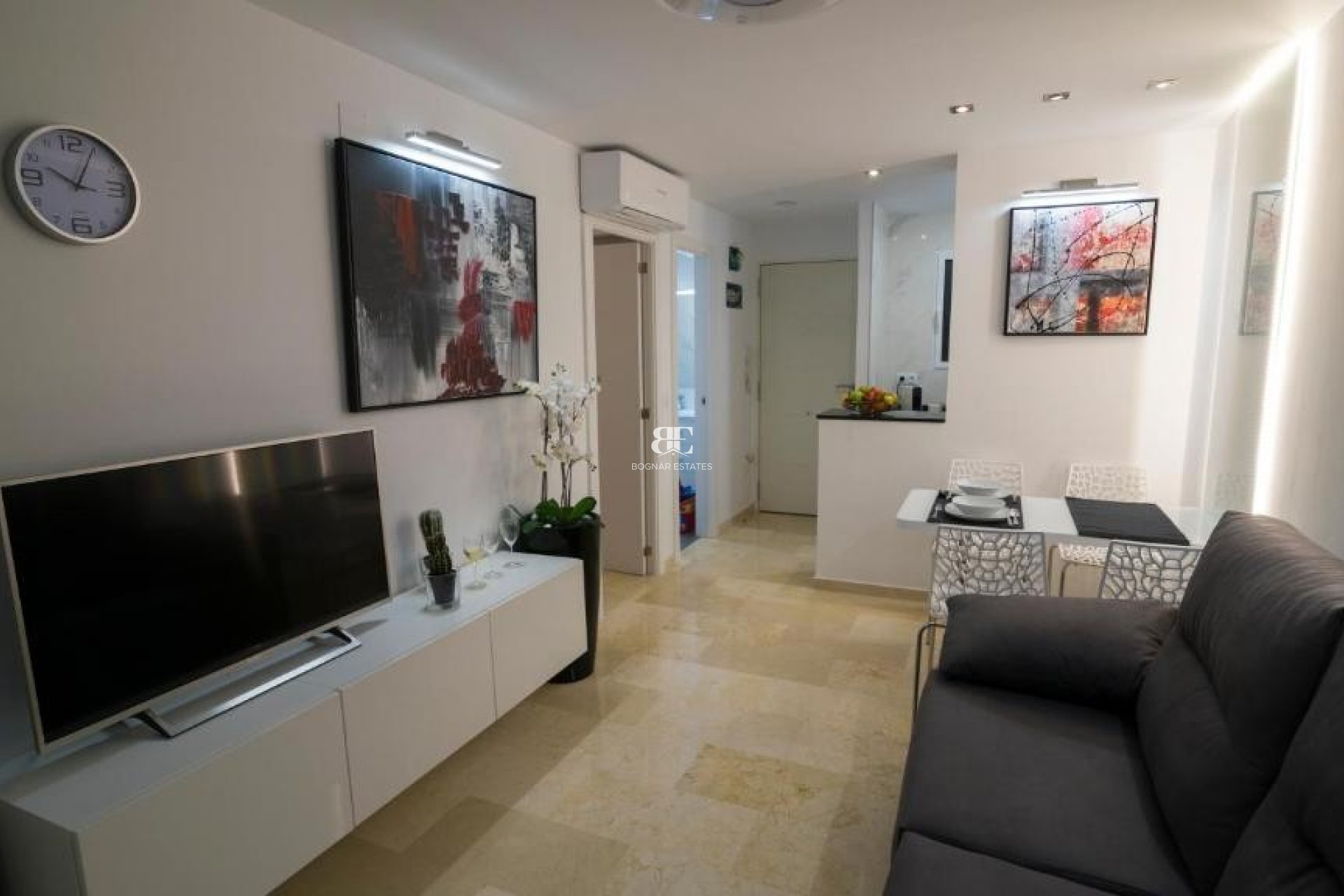 Resale - apartment -
Benidorm - Rincón de Loix