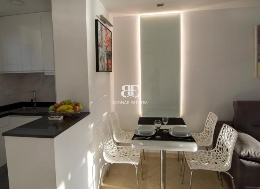 Resale - apartment -
Benidorm - Rincón de Loix