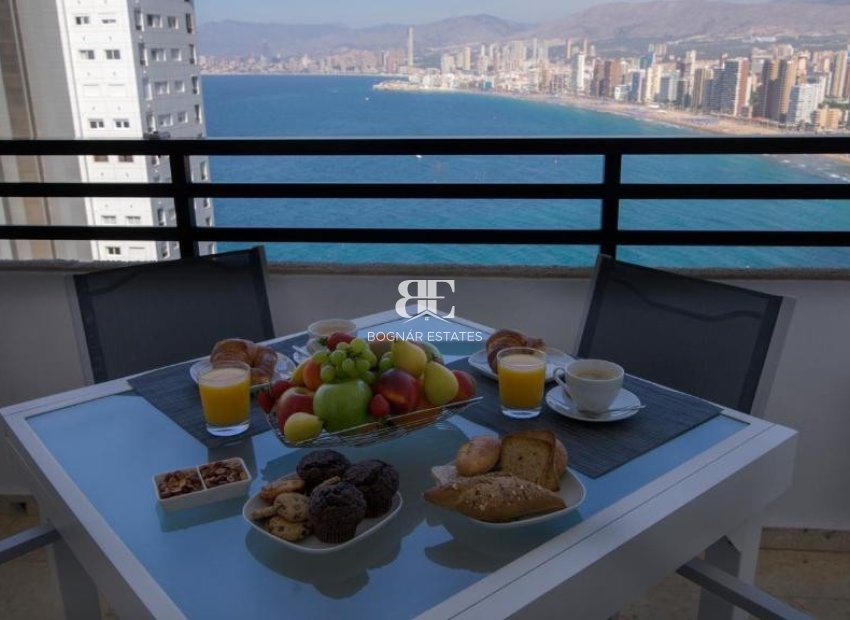 Resale - apartment -
Benidorm - Rincón de Loix