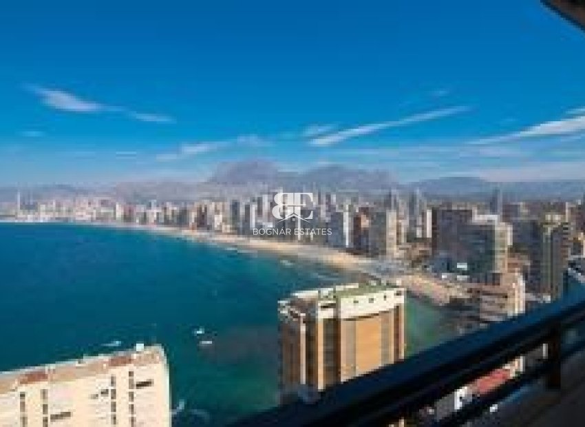 Resale - apartment -
Benidorm - Rincón de Loix