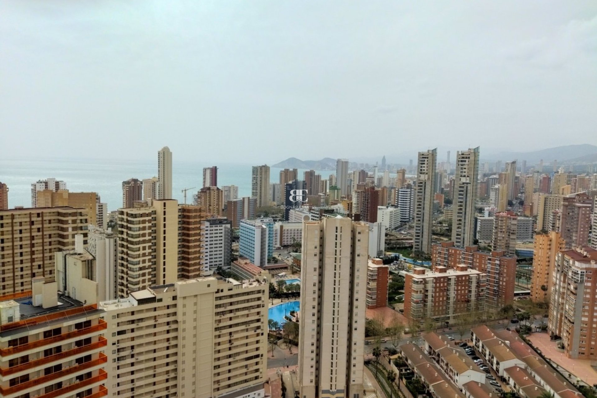 Resale - apartment -
Benidorm - Rincón de Loix