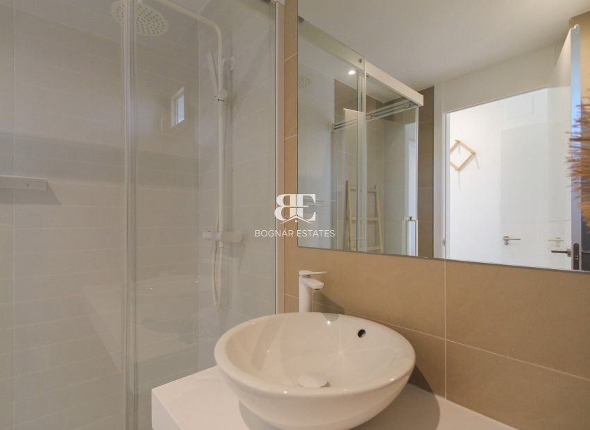 Resale - apartment -
Benidorm - Zona de Poniente