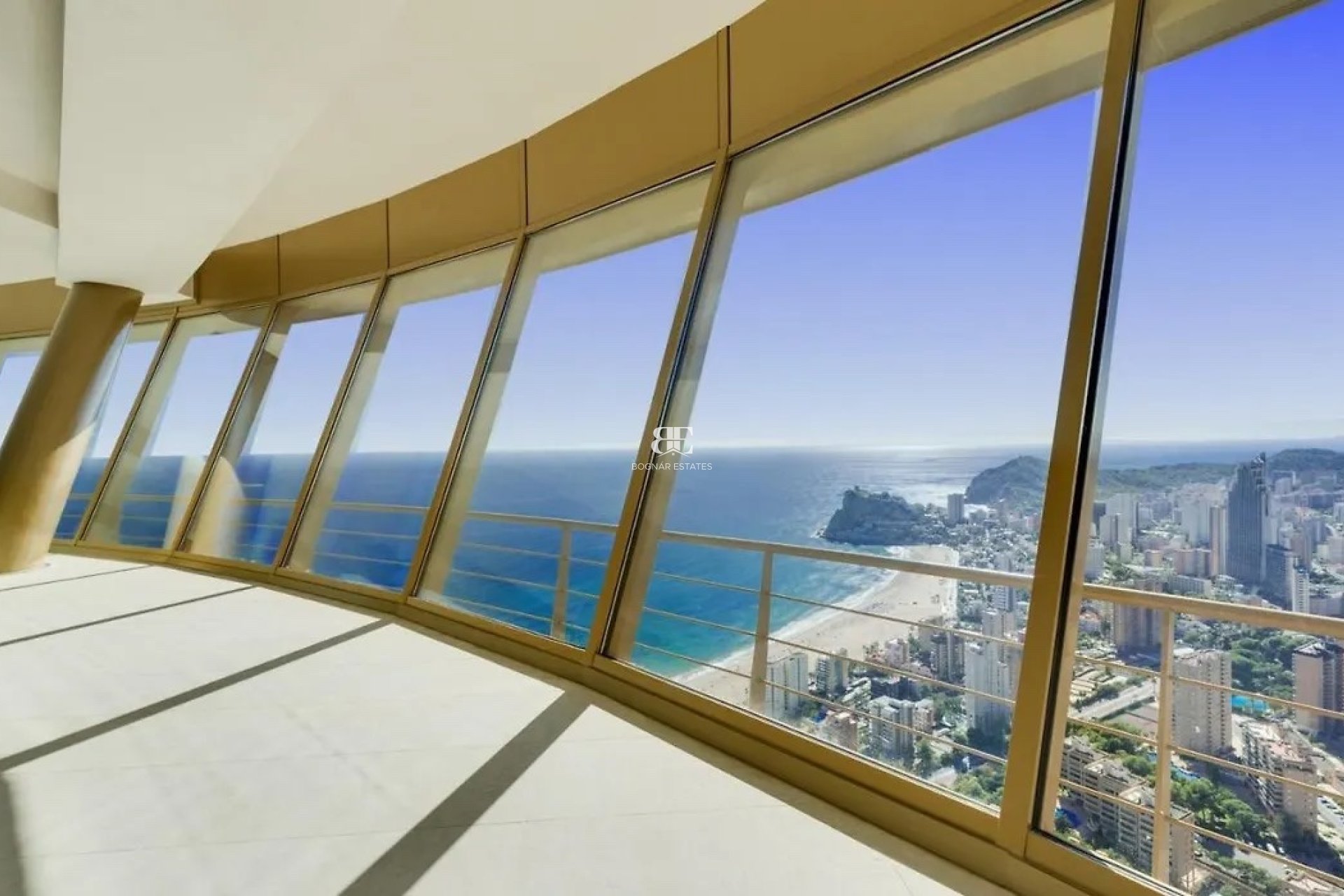 Resale - apartment -
Benidorm - Zona de Poniente