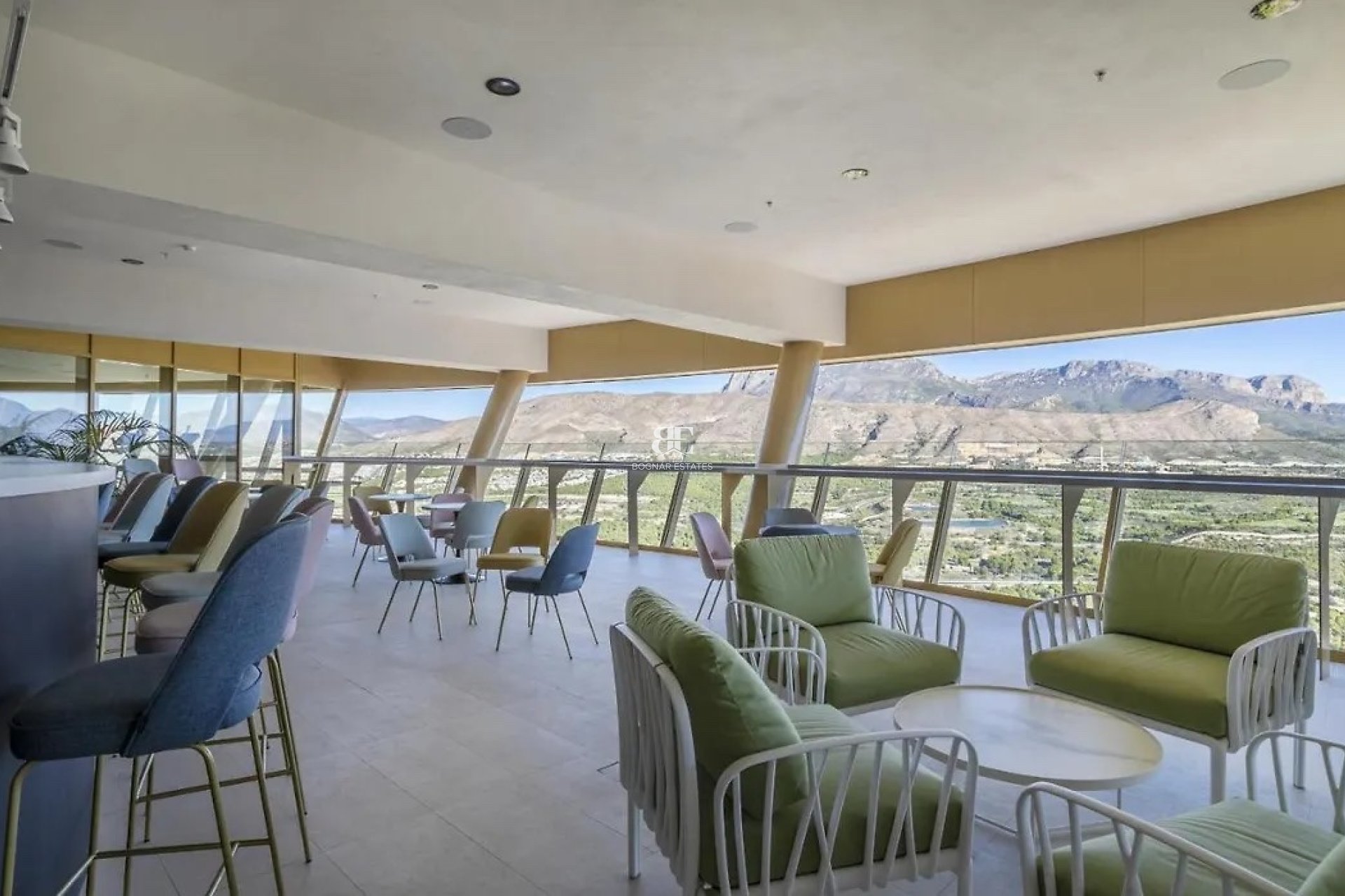 Resale - apartment -
Benidorm - Zona de Poniente