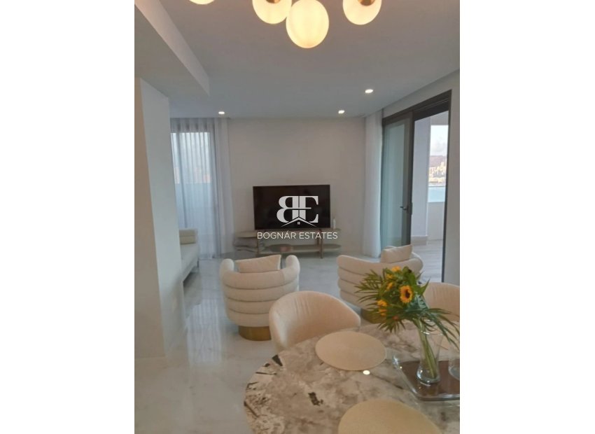 Resale - apartment -
Benidorm - Zona de Poniente