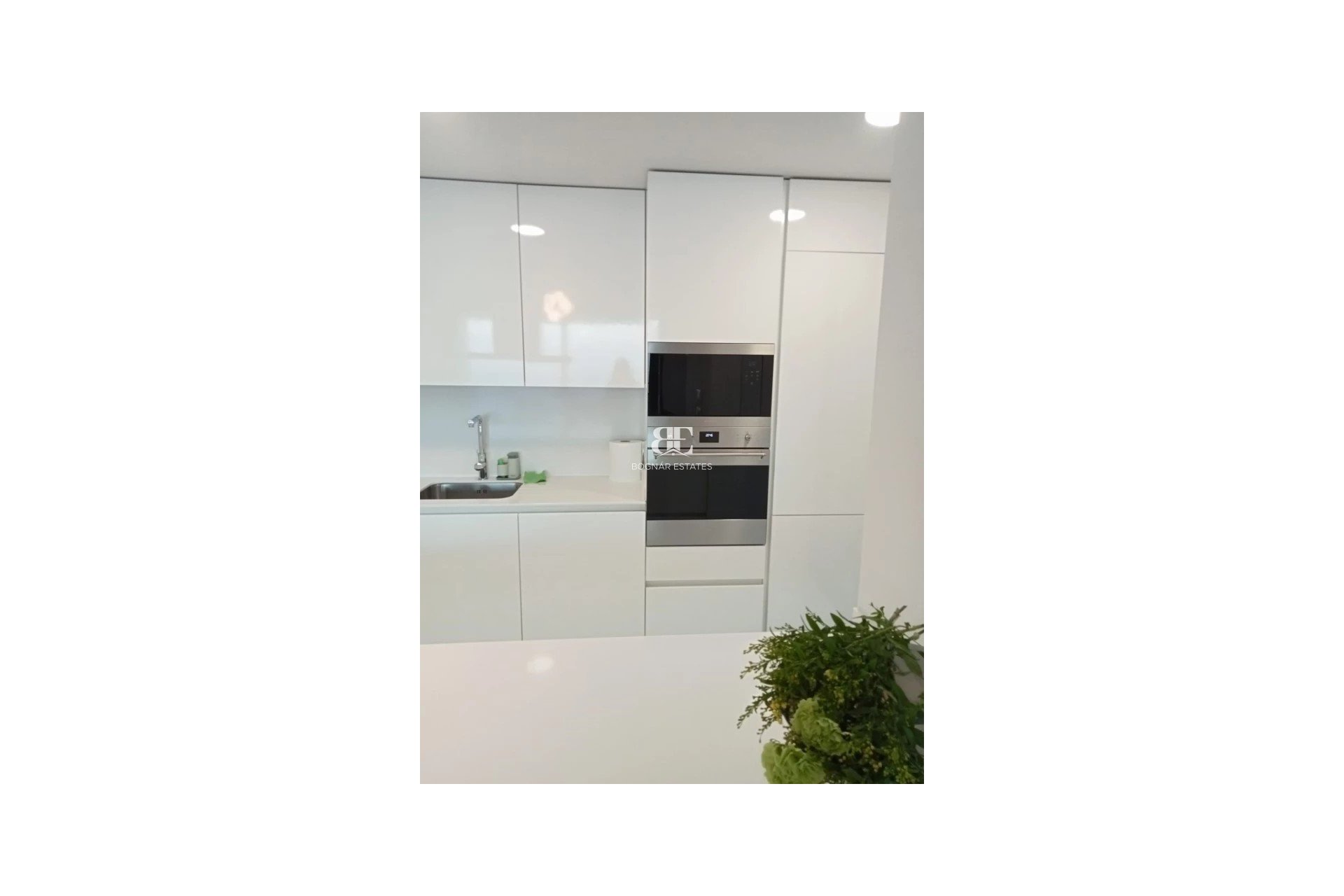 Resale - apartment -
Benidorm - Zona de Poniente