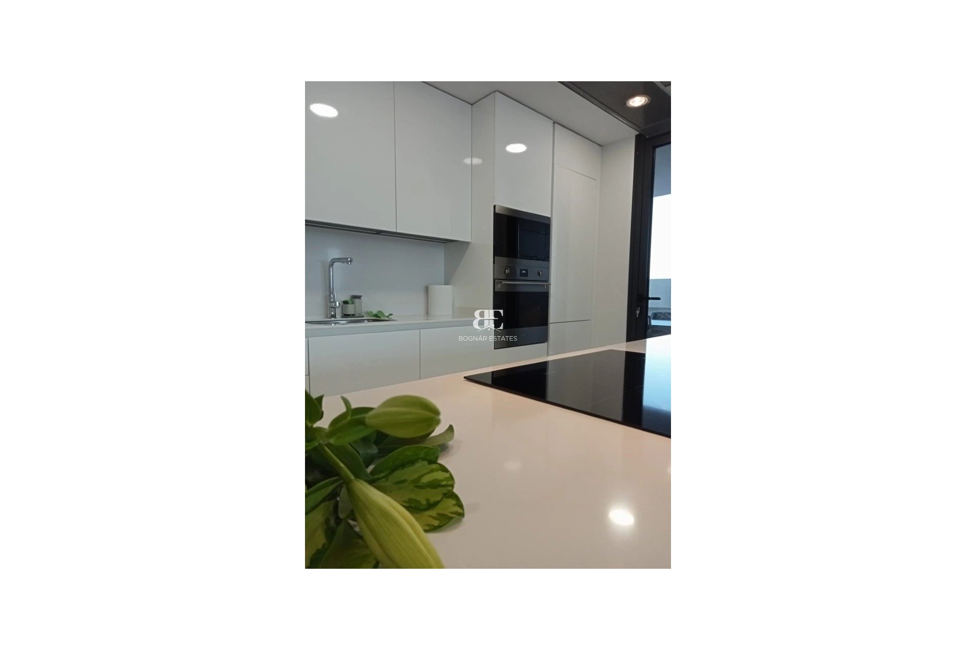 Resale - apartment -
Benidorm - Zona de Poniente
