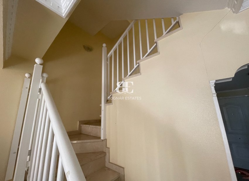 Resale - apartment -
Benijofar - Center