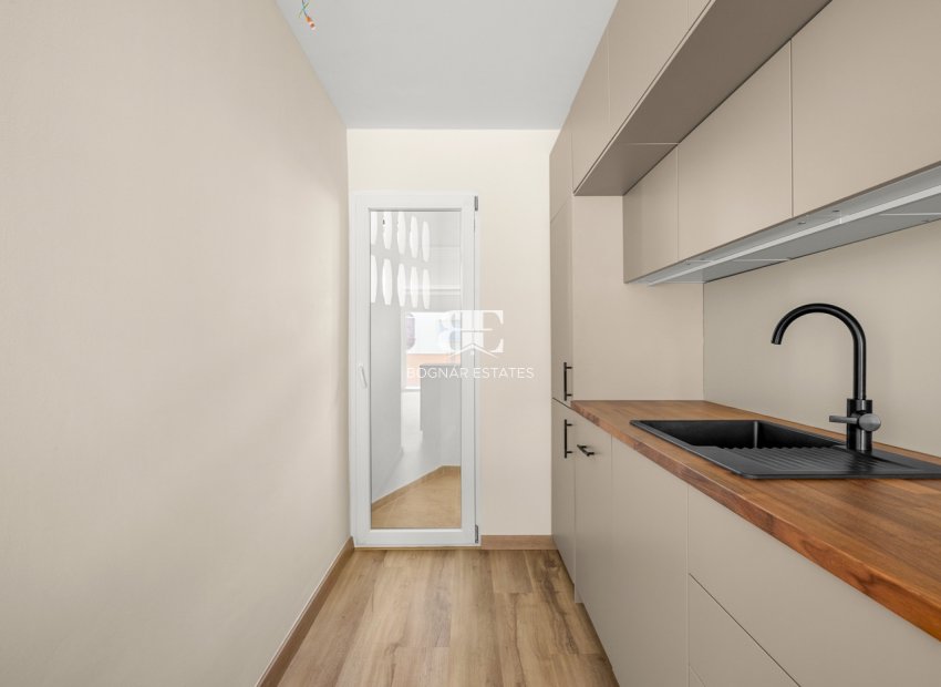 Resale - apartment -
Calpe - Centro