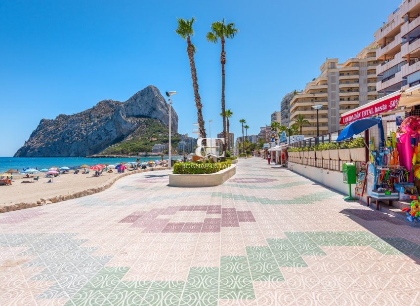 Resale - apartment -
Calpe - Centro