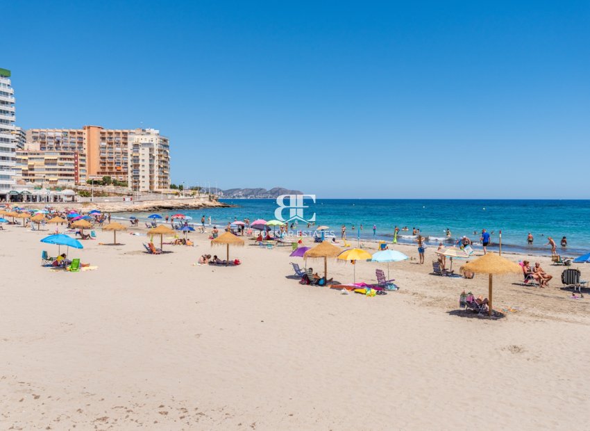 Resale - apartment -
Calpe - Centro