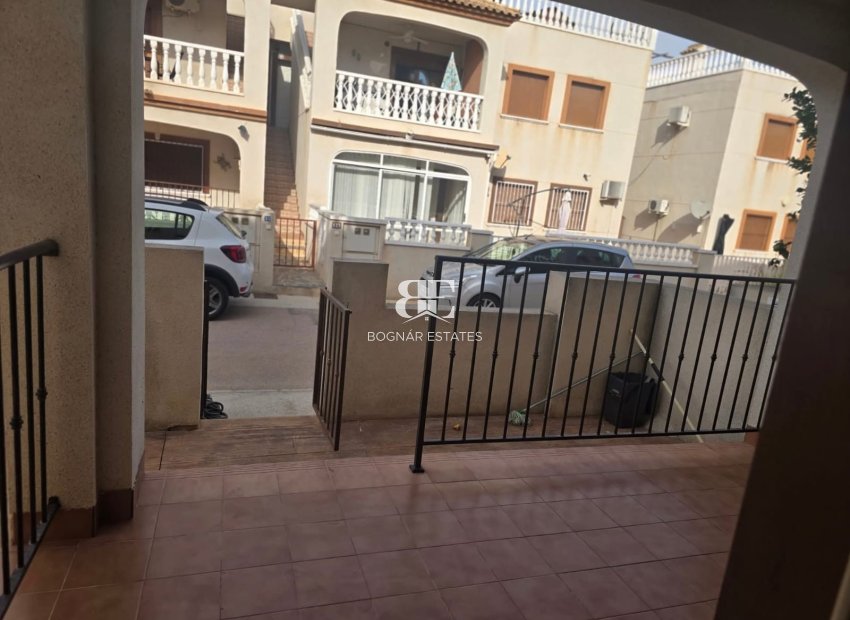 Resale - apartment -
Daya Vieja - Costa Blanca