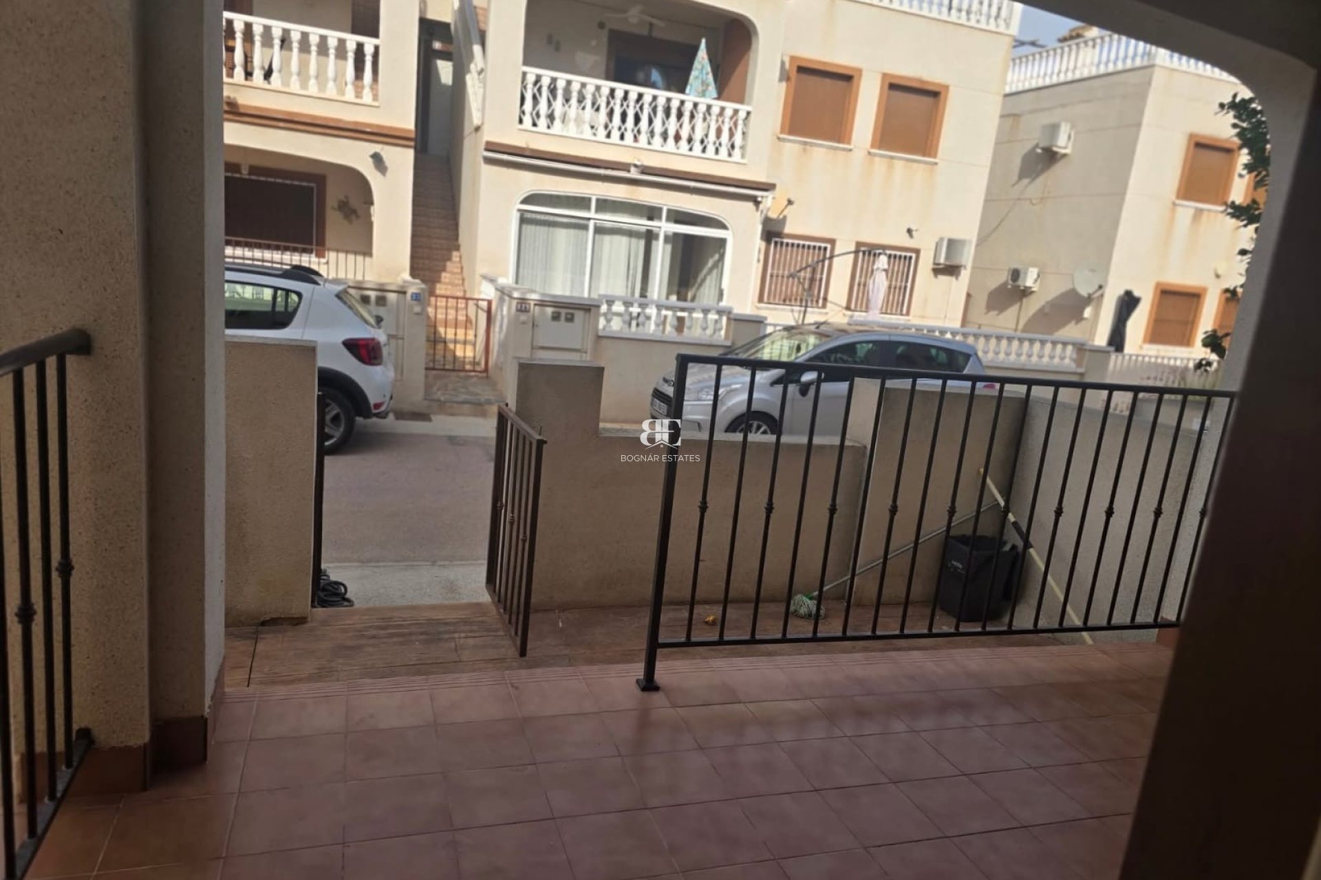 Resale - apartment -
Daya Vieja - Costa Blanca