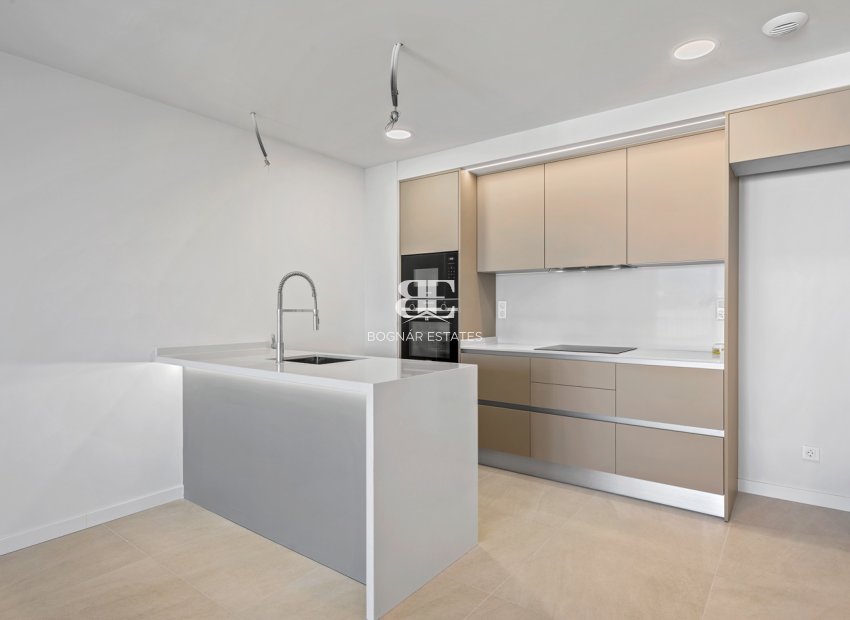 Resale - apartment -
Denia - Puerto