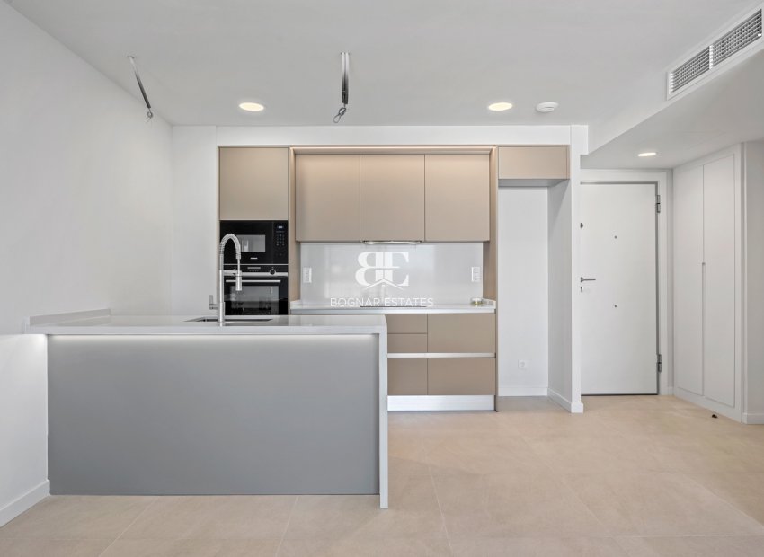 Resale - apartment -
Denia - Puerto