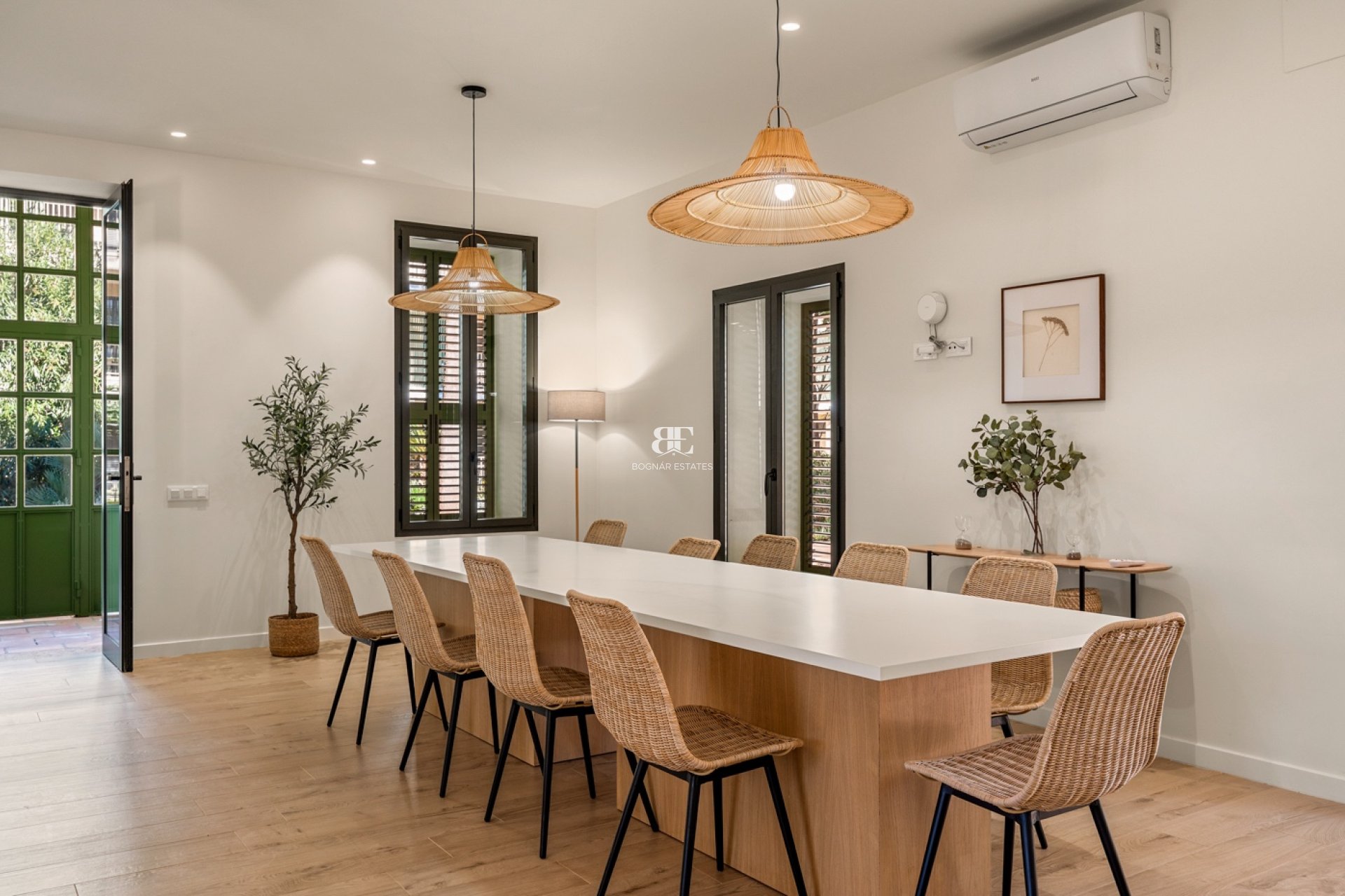 Resale - apartment -
Denia - Puerto