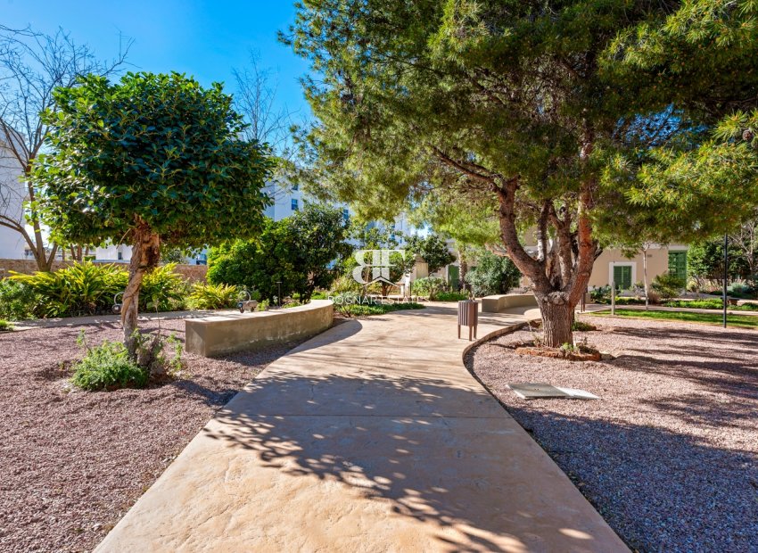 Resale - apartment -
Denia - Puerto