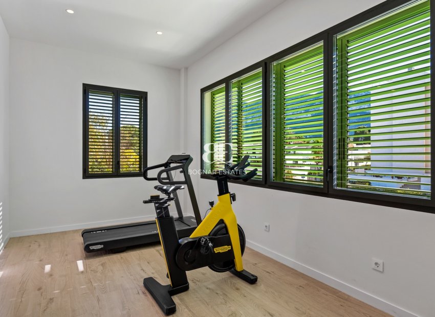 Resale - apartment -
Denia - Puerto