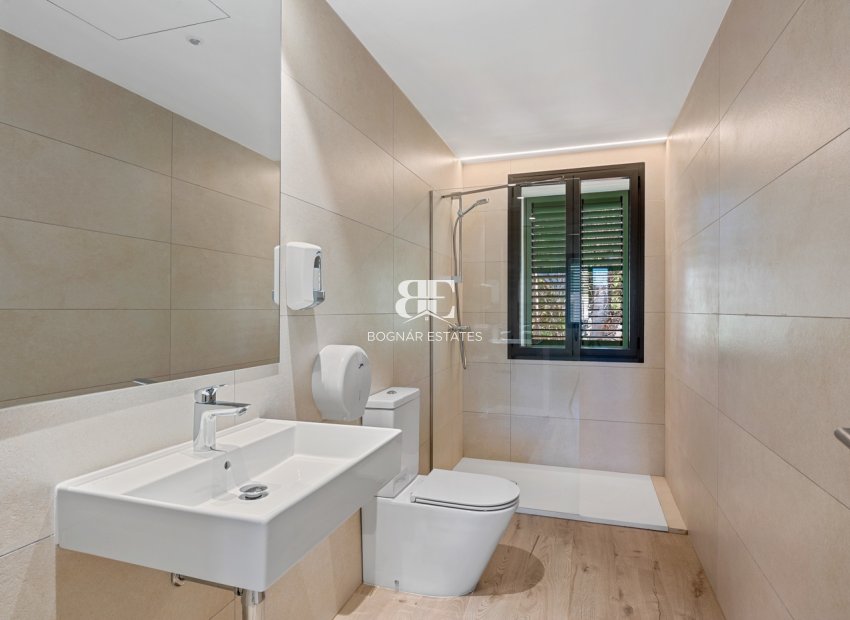 Resale - apartment -
Denia - Puerto