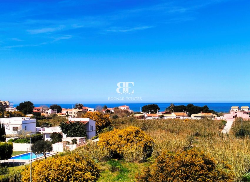 Resale - apartment -
El Verger