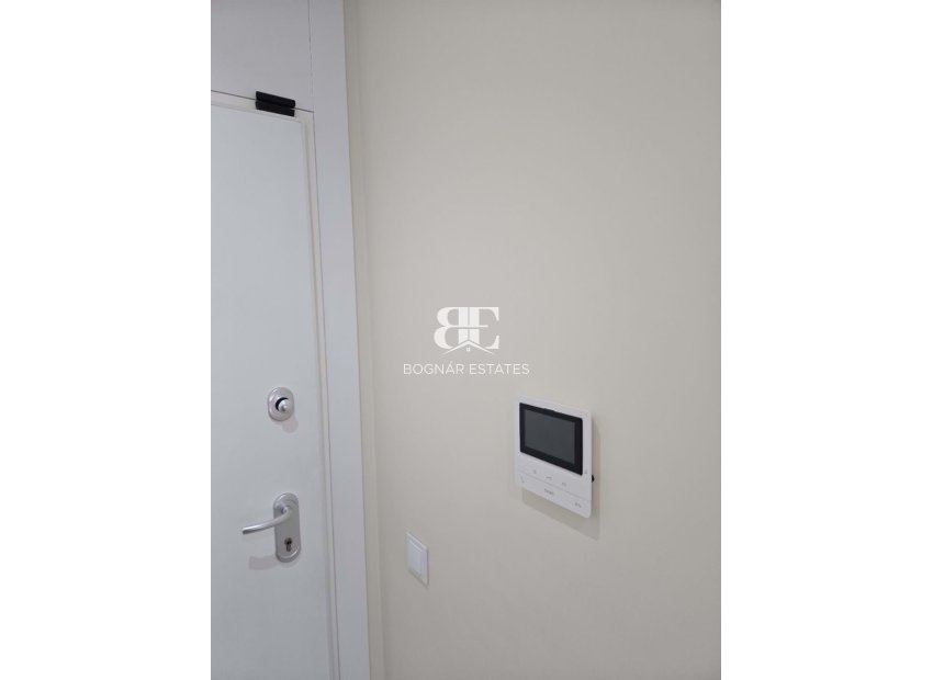 Resale - apartment -
Finestrat - Cala de Finestrat