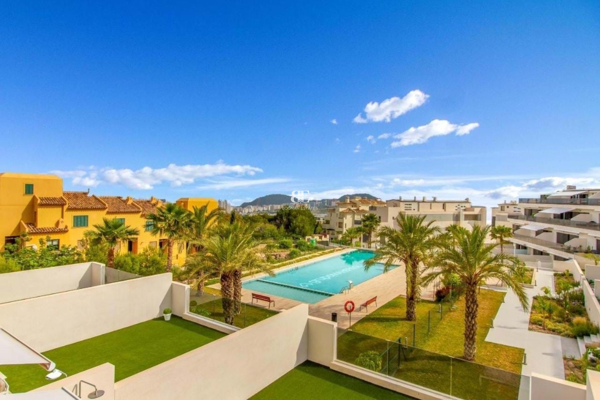Resale - apartment -
Finestrat - Cala de Finestrat
