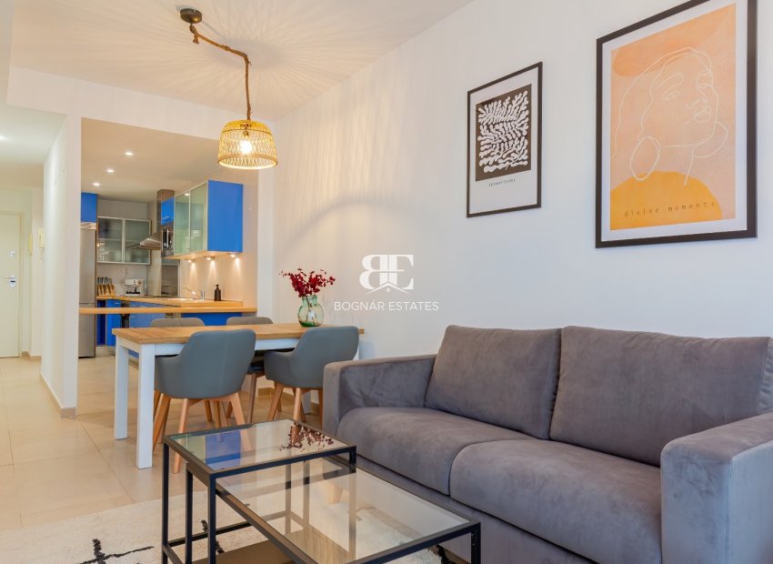 Resale - apartment -
Finestrat - Cala de Finestrat