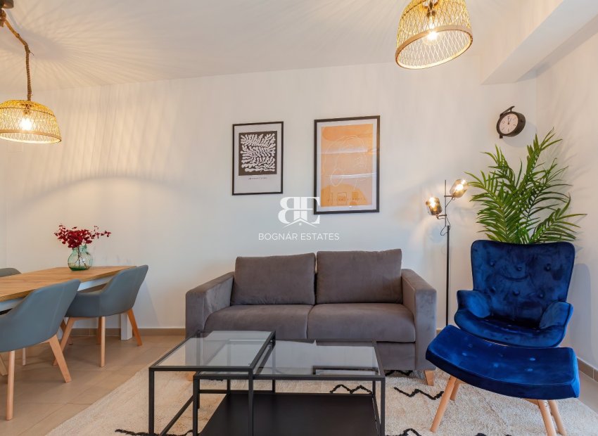 Resale - apartment -
Finestrat - Cala de Finestrat