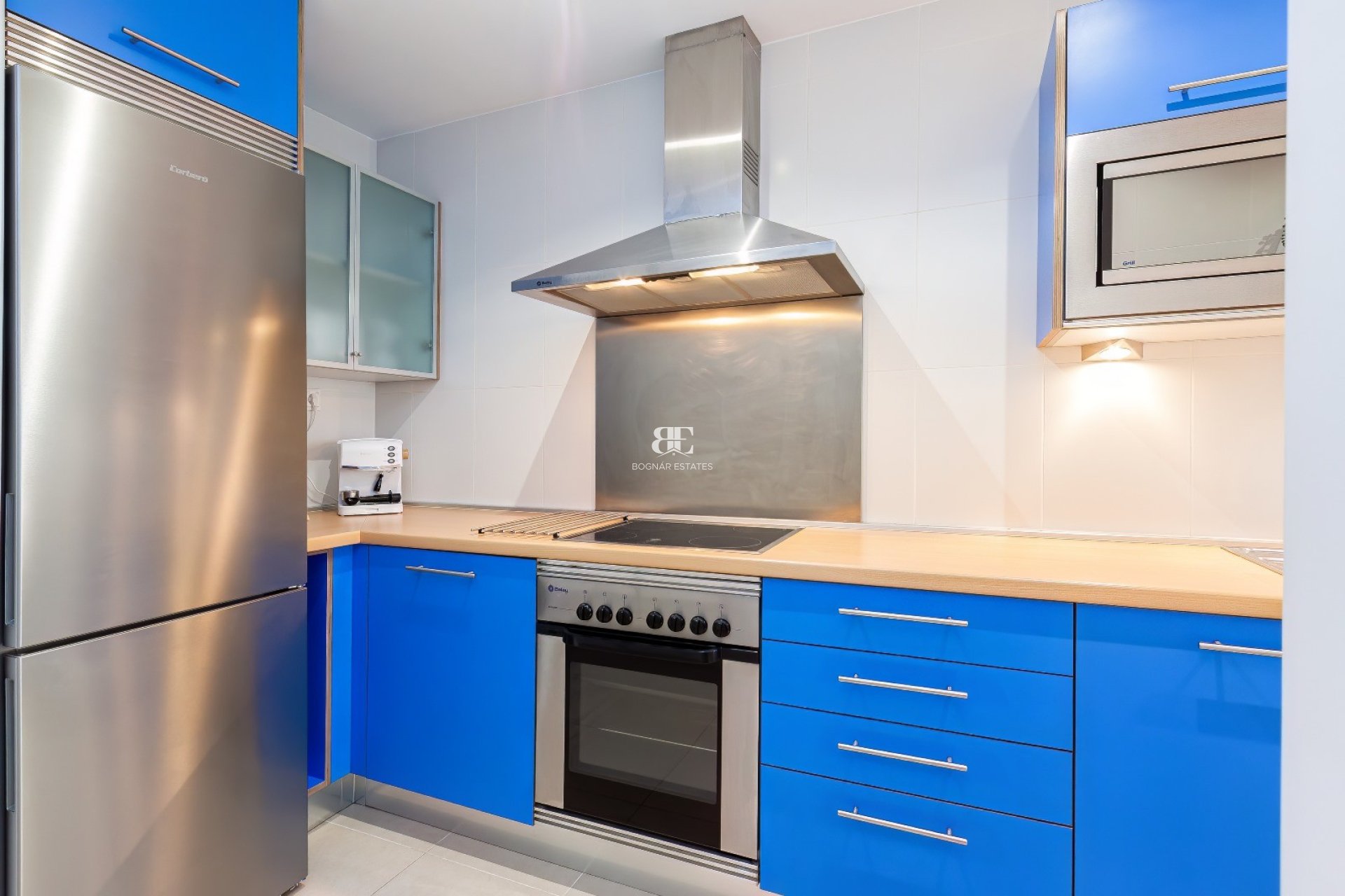 Resale - apartment -
Finestrat - Cala de Finestrat