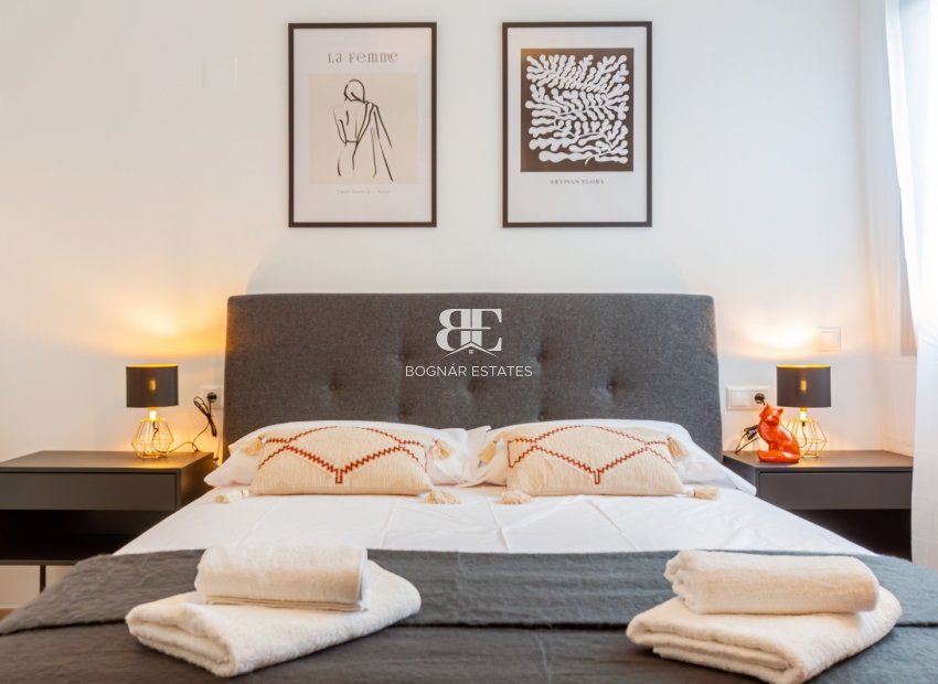 Resale - apartment -
Finestrat - Cala de Finestrat