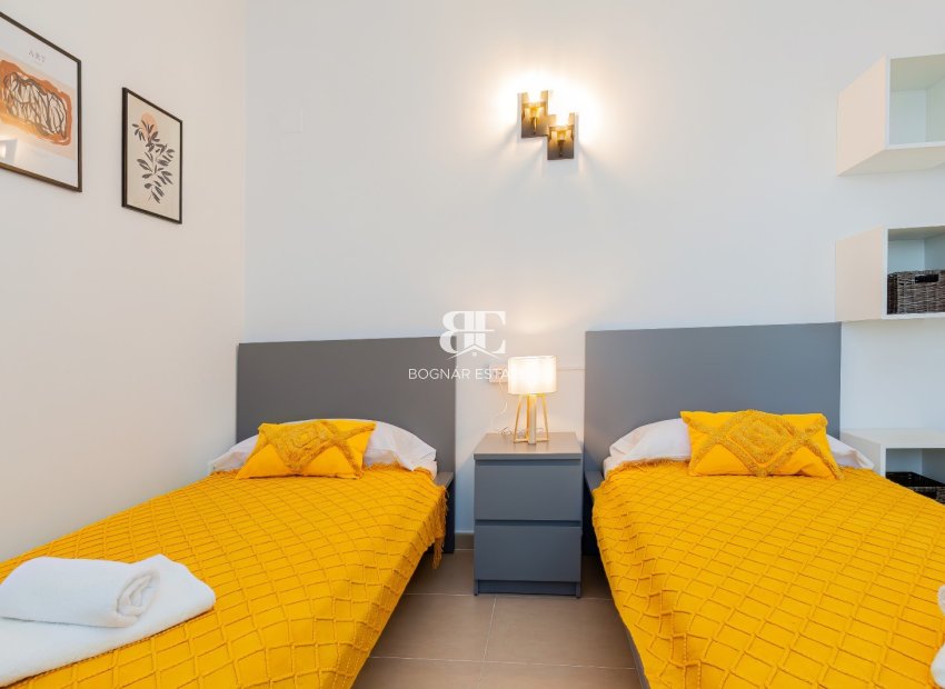 Resale - apartment -
Finestrat - Cala de Finestrat