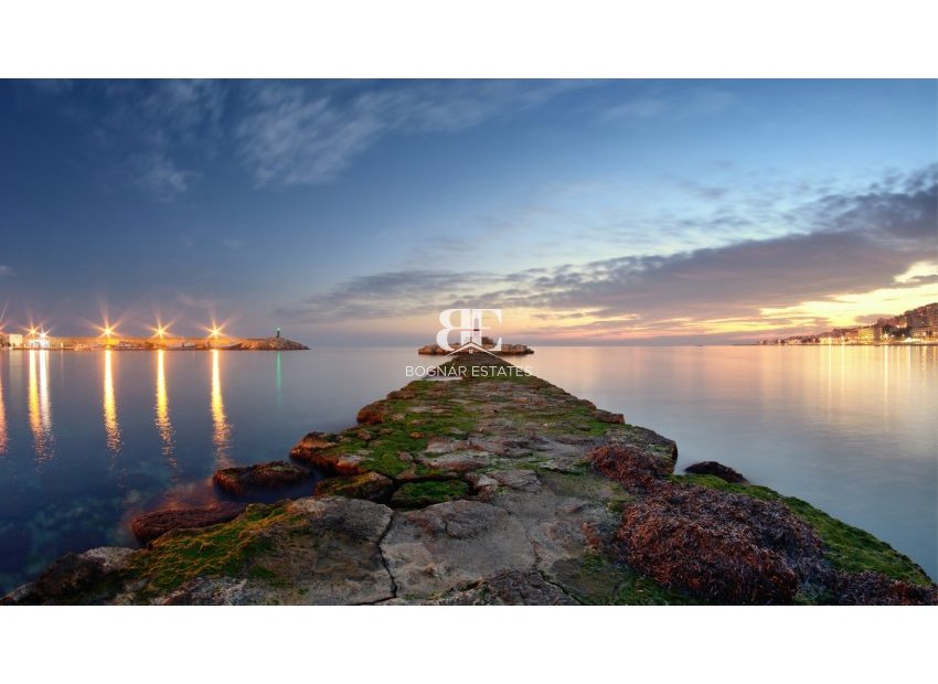 Resale - apartment -
Finestrat - Cala de Finestrat