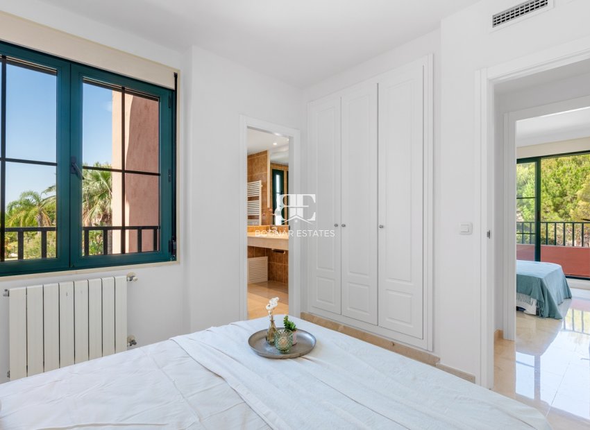 Resale - apartment -
Finestrat - Sierra Cortina