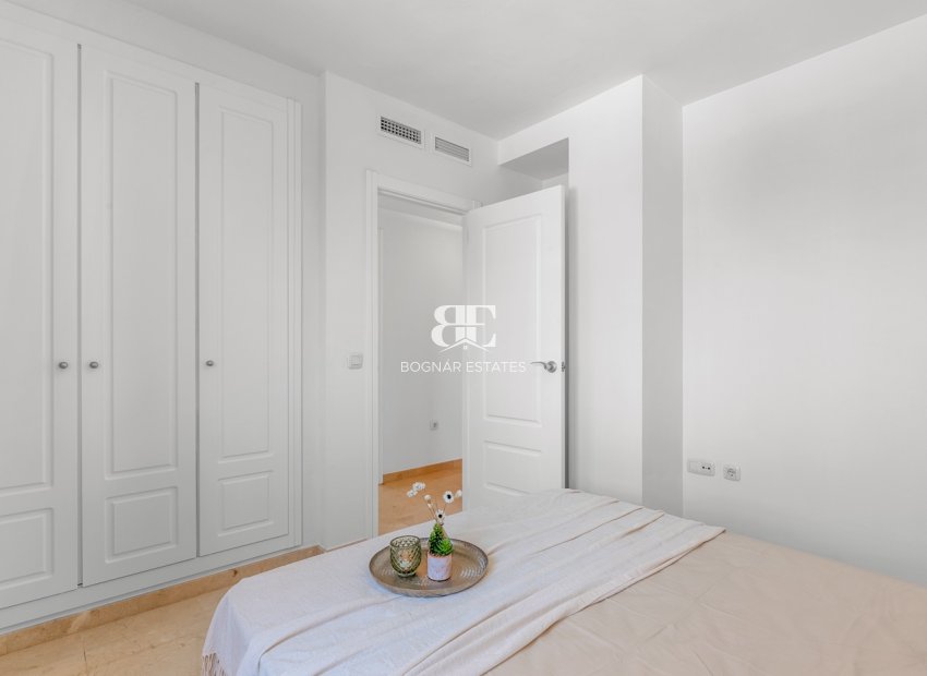 Resale - apartment -
Finestrat - Sierra Cortina