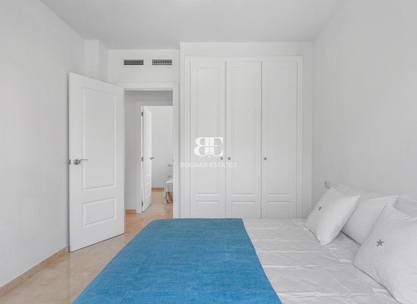 Resale - apartment -
Finestrat - Sierra Cortina