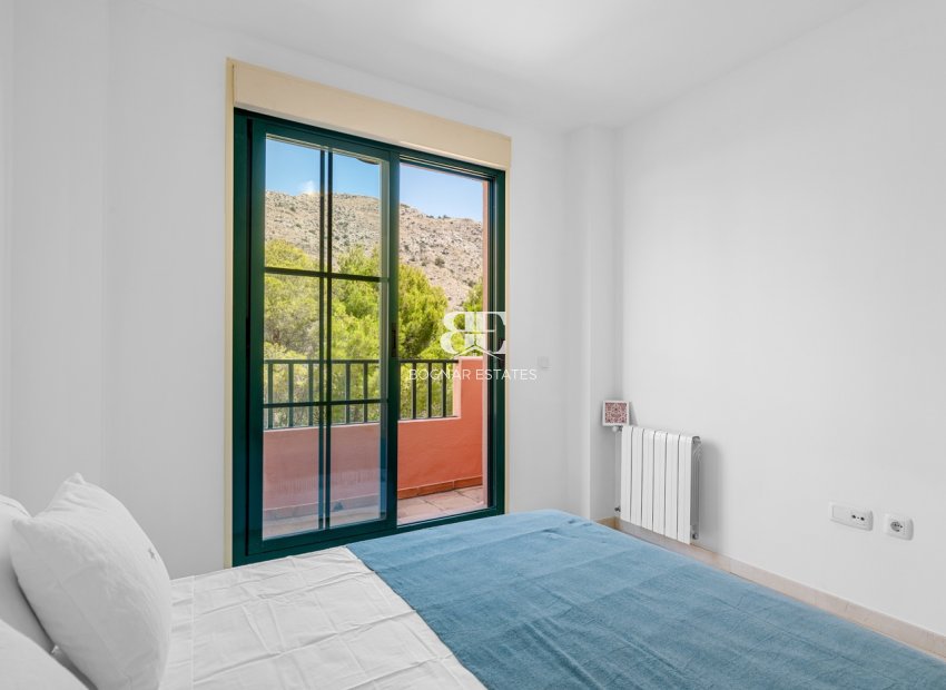 Resale - apartment -
Finestrat - Sierra Cortina