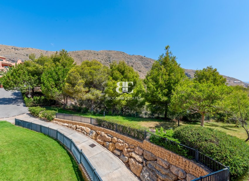 Resale - apartment -
Finestrat - Sierra Cortina