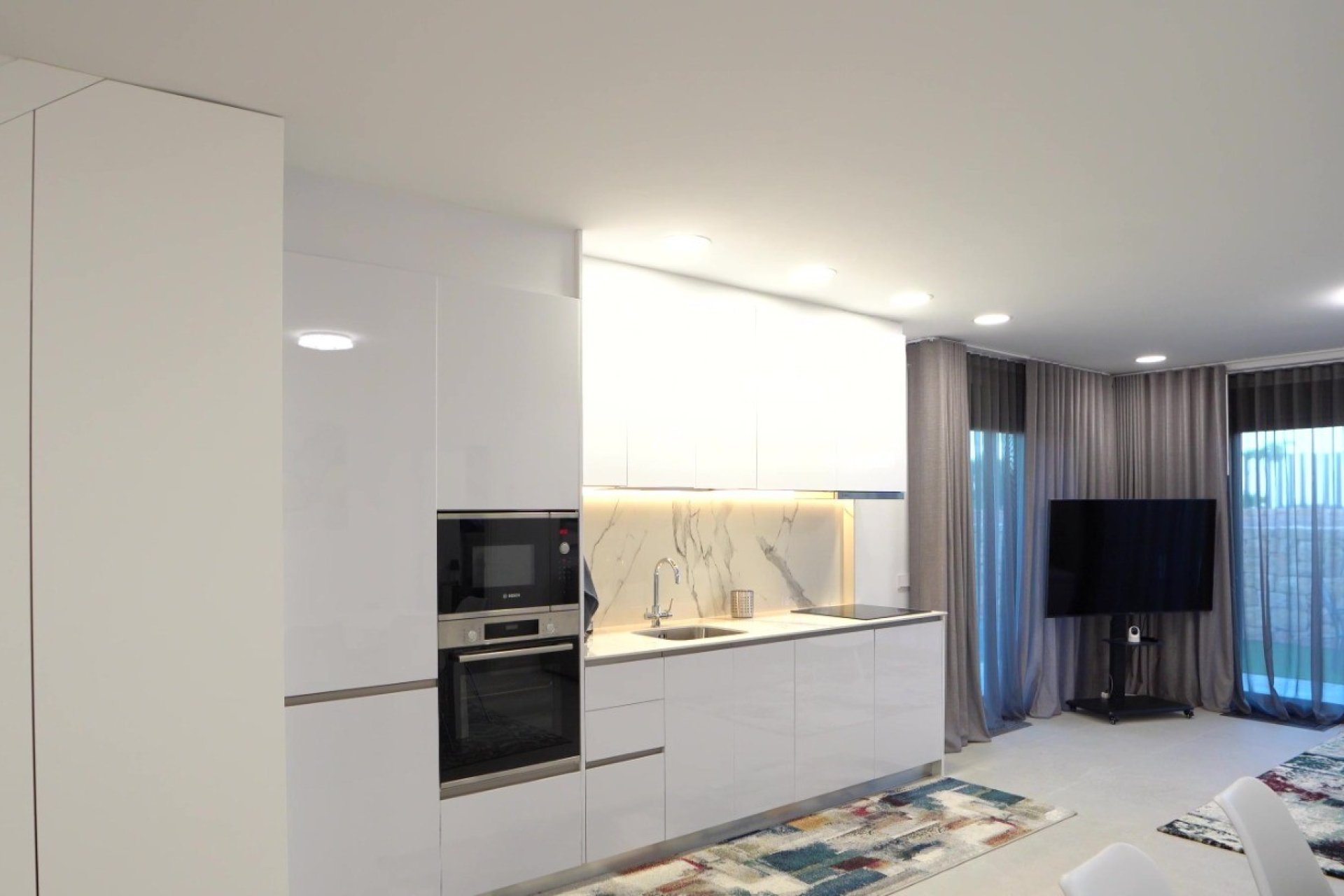 Resale - apartment -
Finestrat