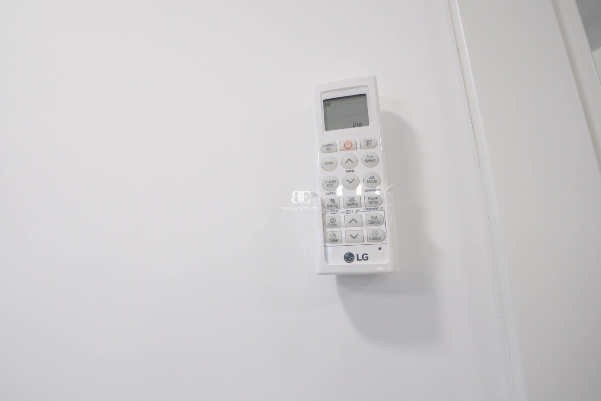 Resale - apartment -
Finestrat