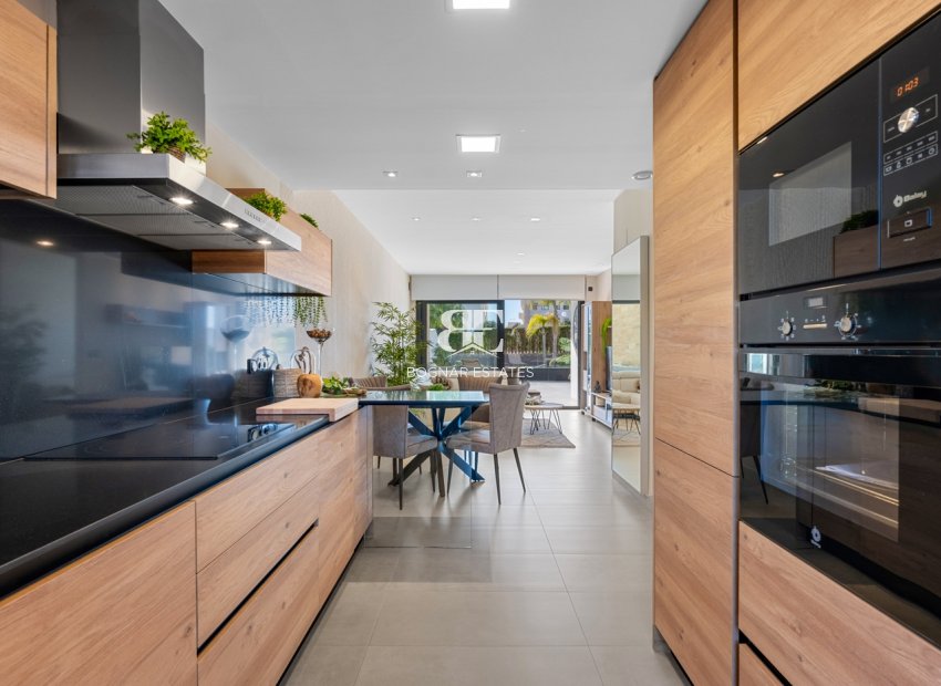 Resale - Apartment / Flat * -
Orihuela Costa - Los Dolses