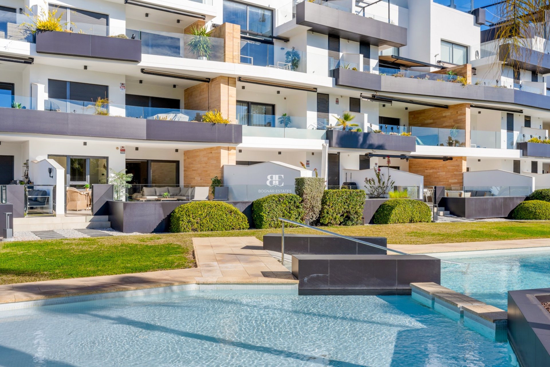 Resale - Apartment / Flat * -
Orihuela Costa - Los Dolses