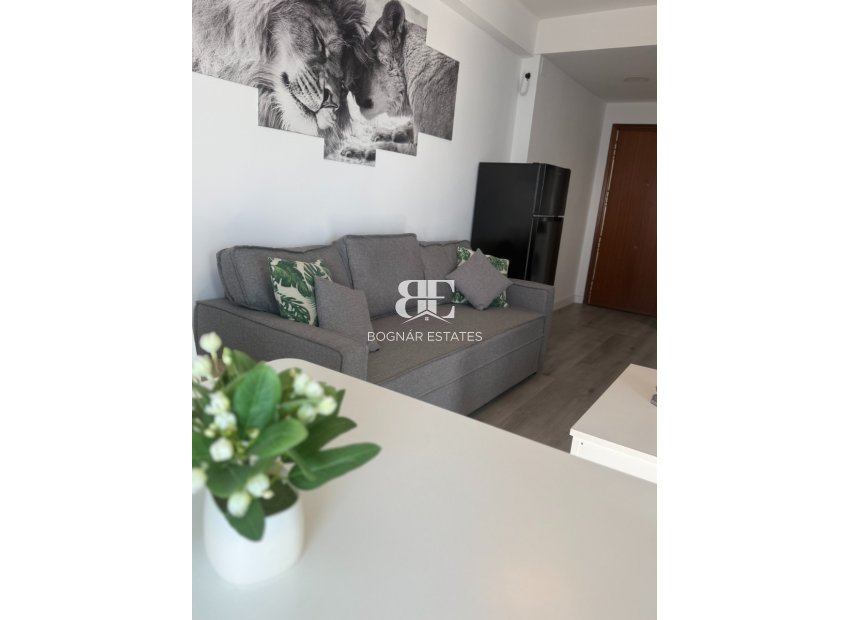 Resale - Apartment / flat -
Santa Pola