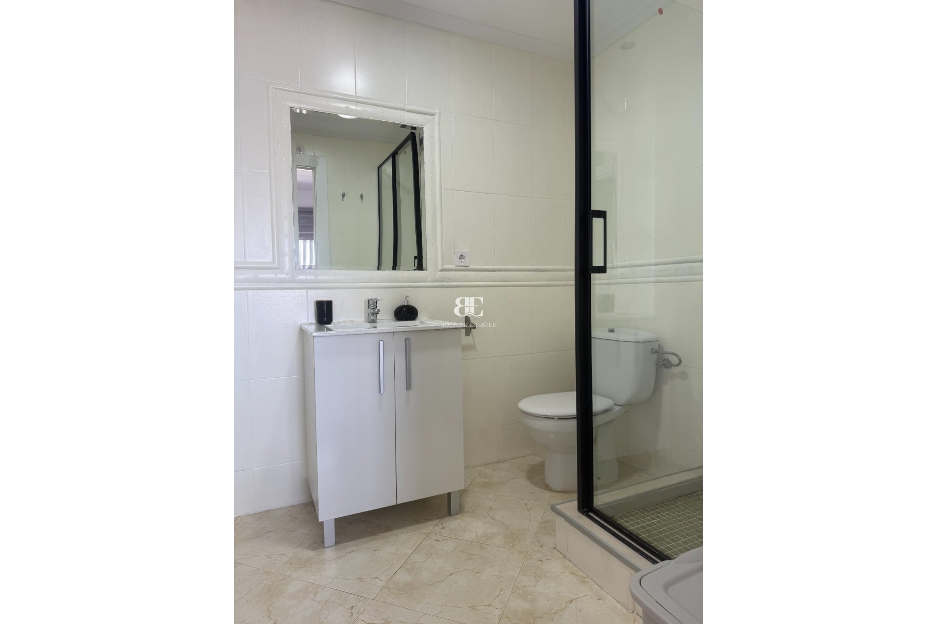 Resale - Apartment / flat -
Santa Pola