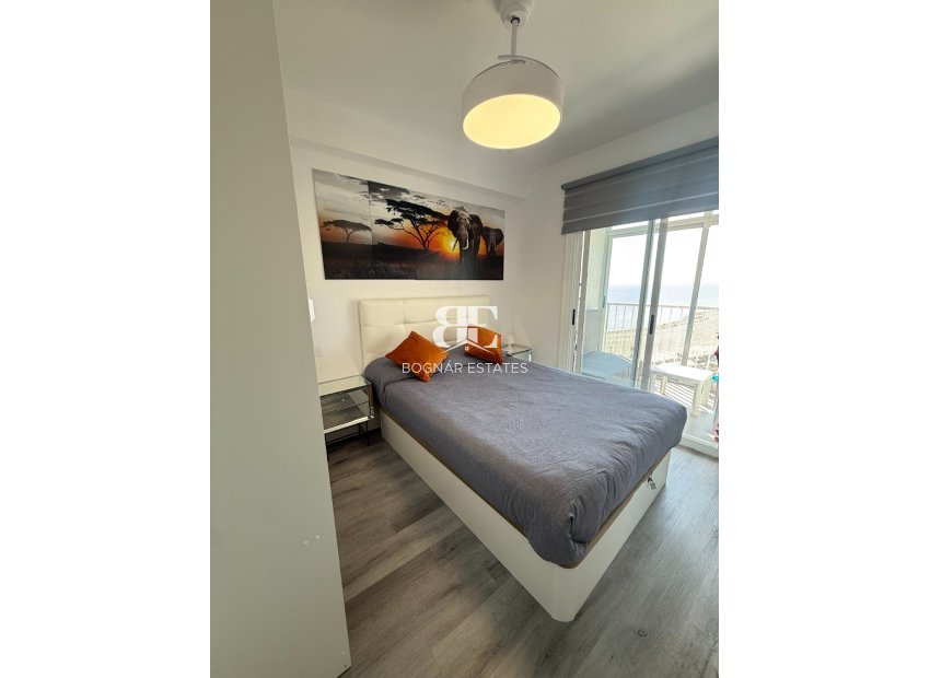 Resale - Apartment / flat -
Santa Pola