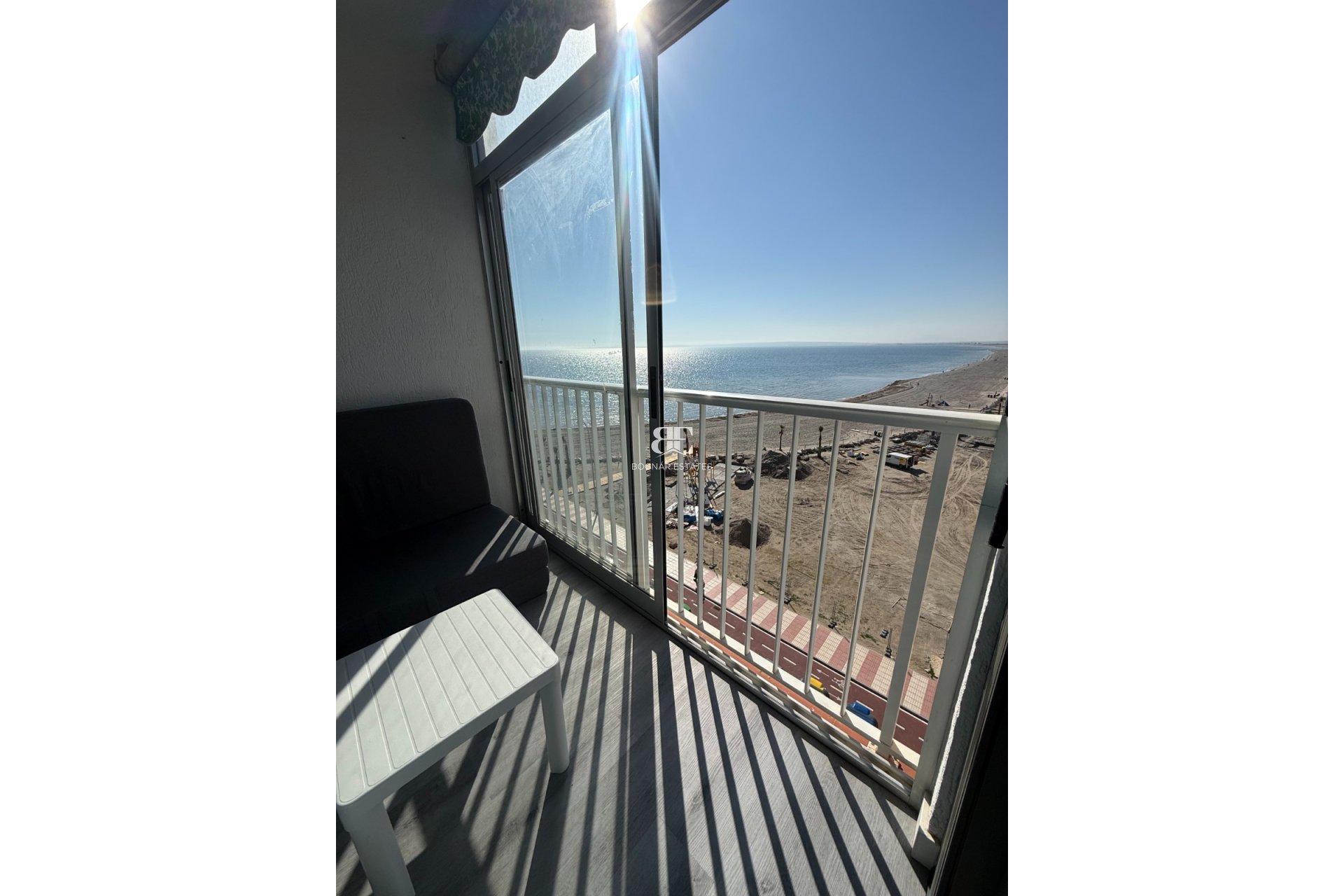 Resale - Apartment / flat -
Santa Pola