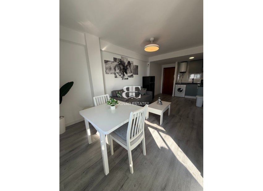 Resale - Apartment / flat -
Santa Pola